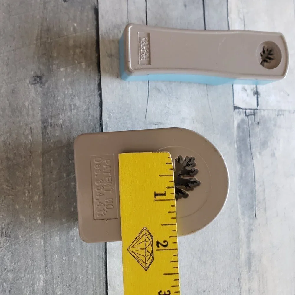 Set of Two Leaf Paper Punches - Crafting